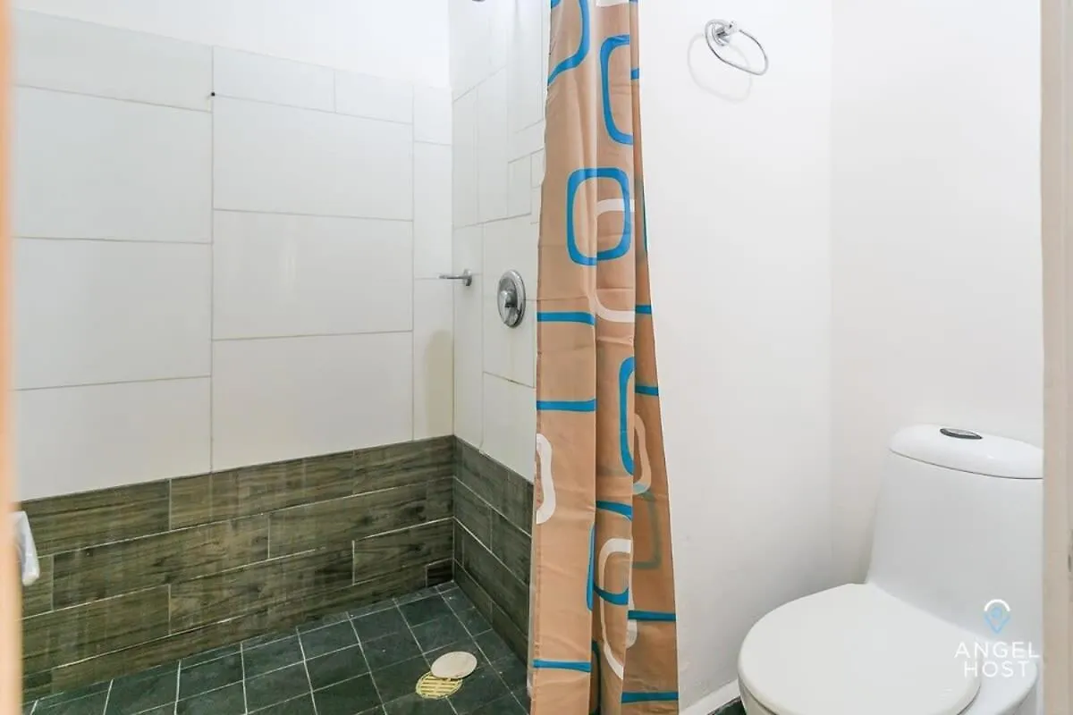 Amazing Location Steps To Beach & Nightlife Playa del Carmen Apartment